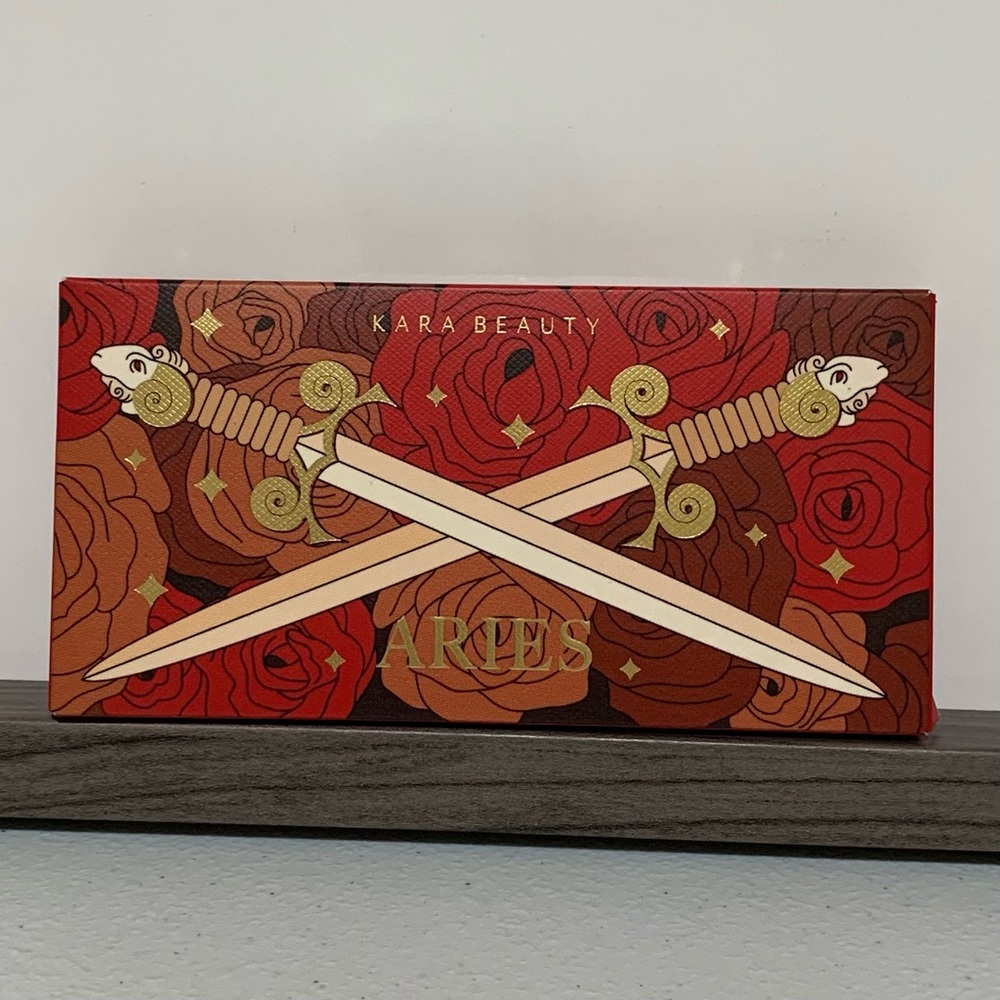 Kara Beauty Aries Eye Palette-NIB